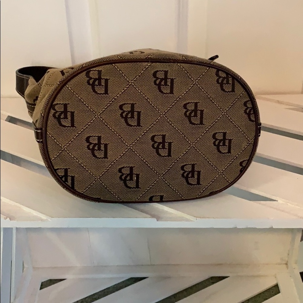 Dooney & Bourke Purse - Picture 4 of 4
